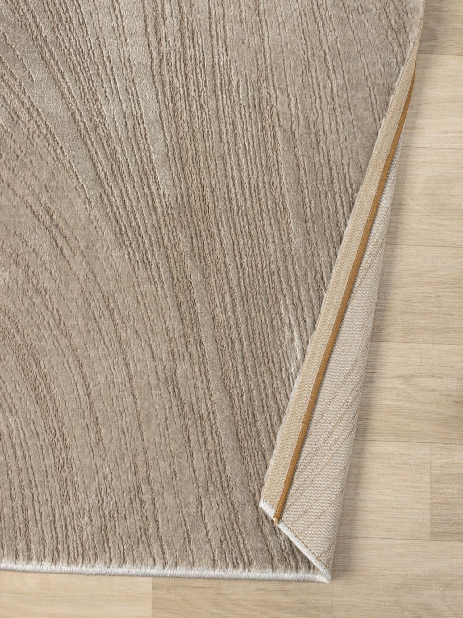 Elyse – Carpet in taupe