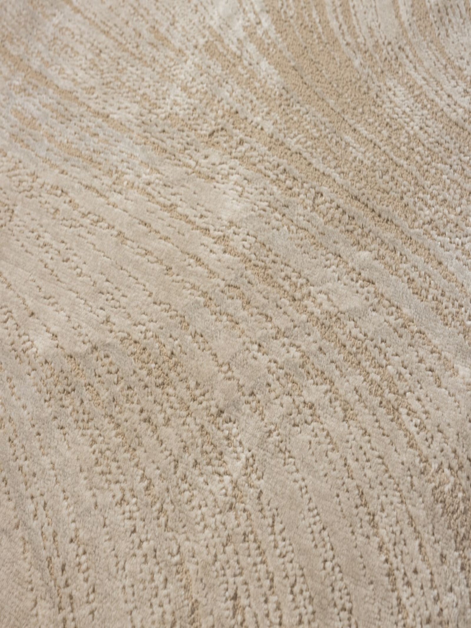 Elyse – Carpet in taupe