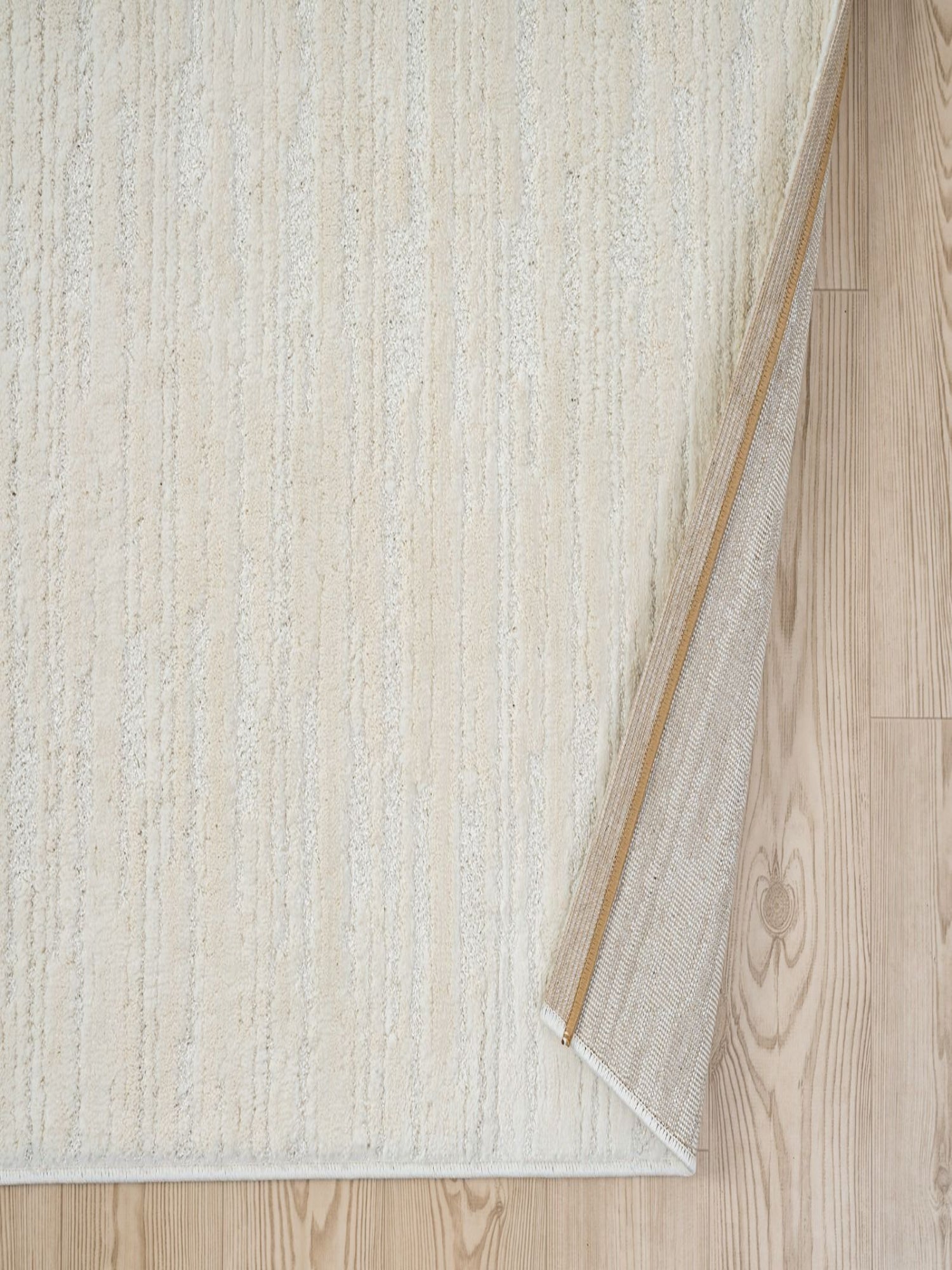 Liva – Carpet in cream