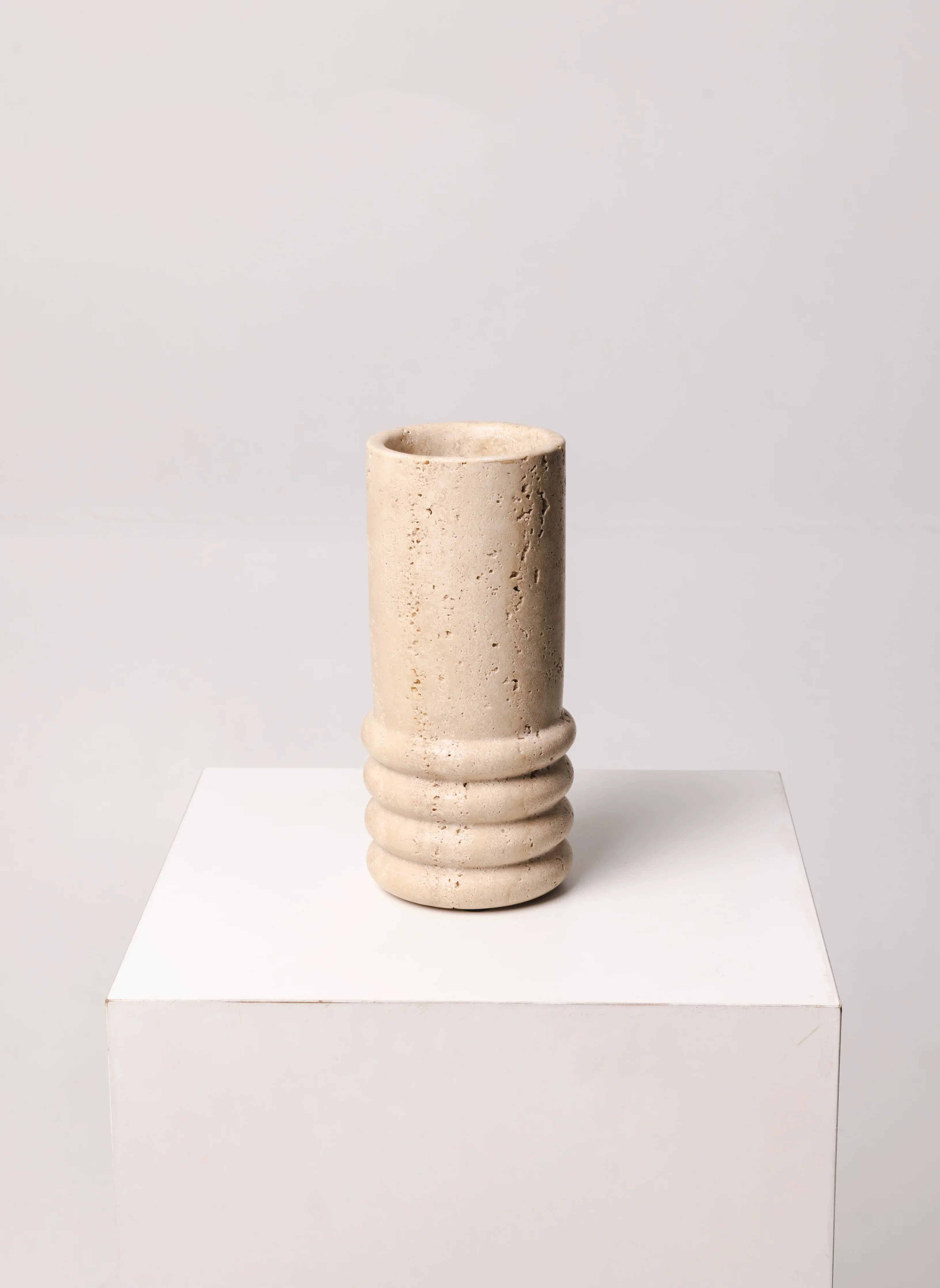 Travertine vase Molí Ø12×25 cm