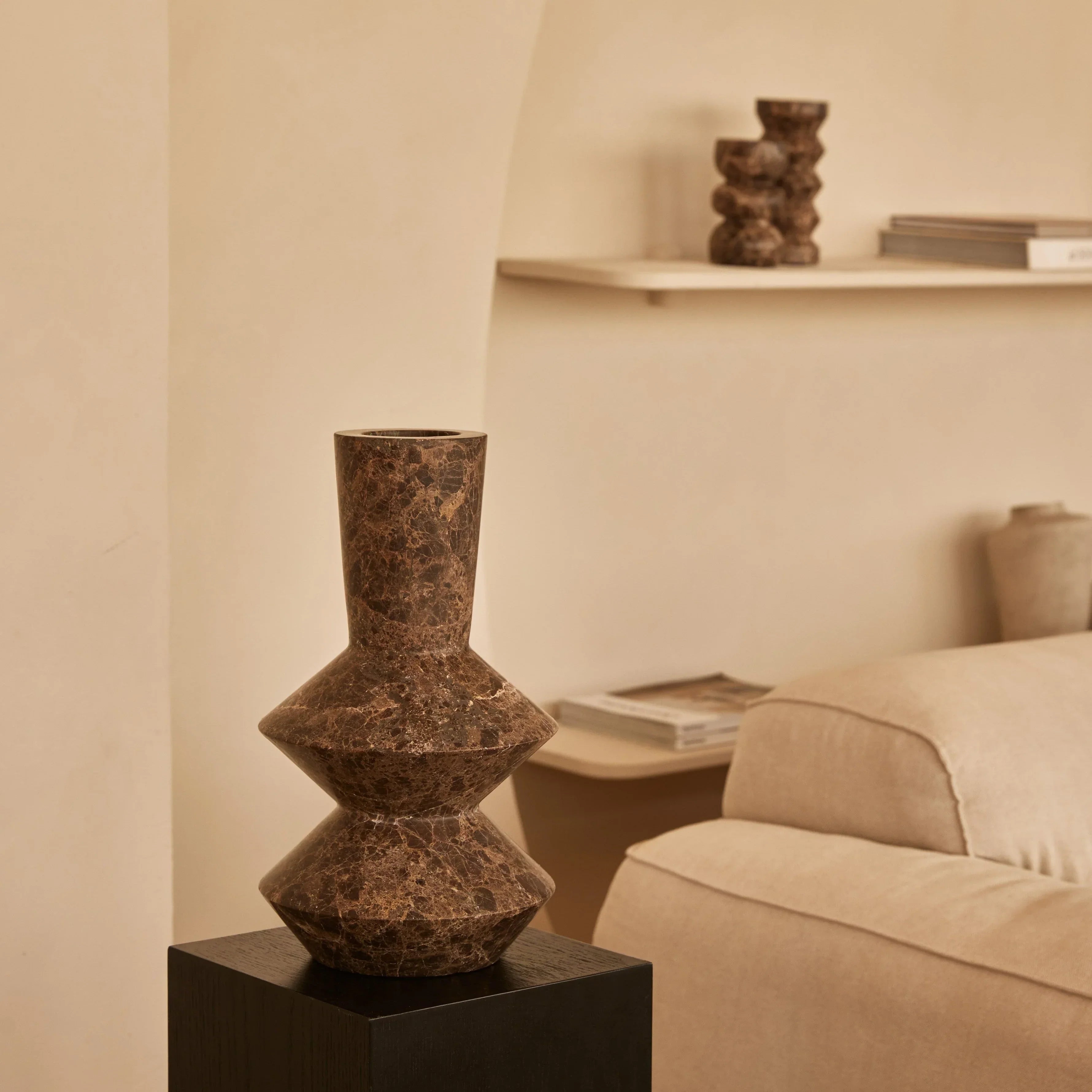 Rhombus Vase Dark Emperador H35 cm