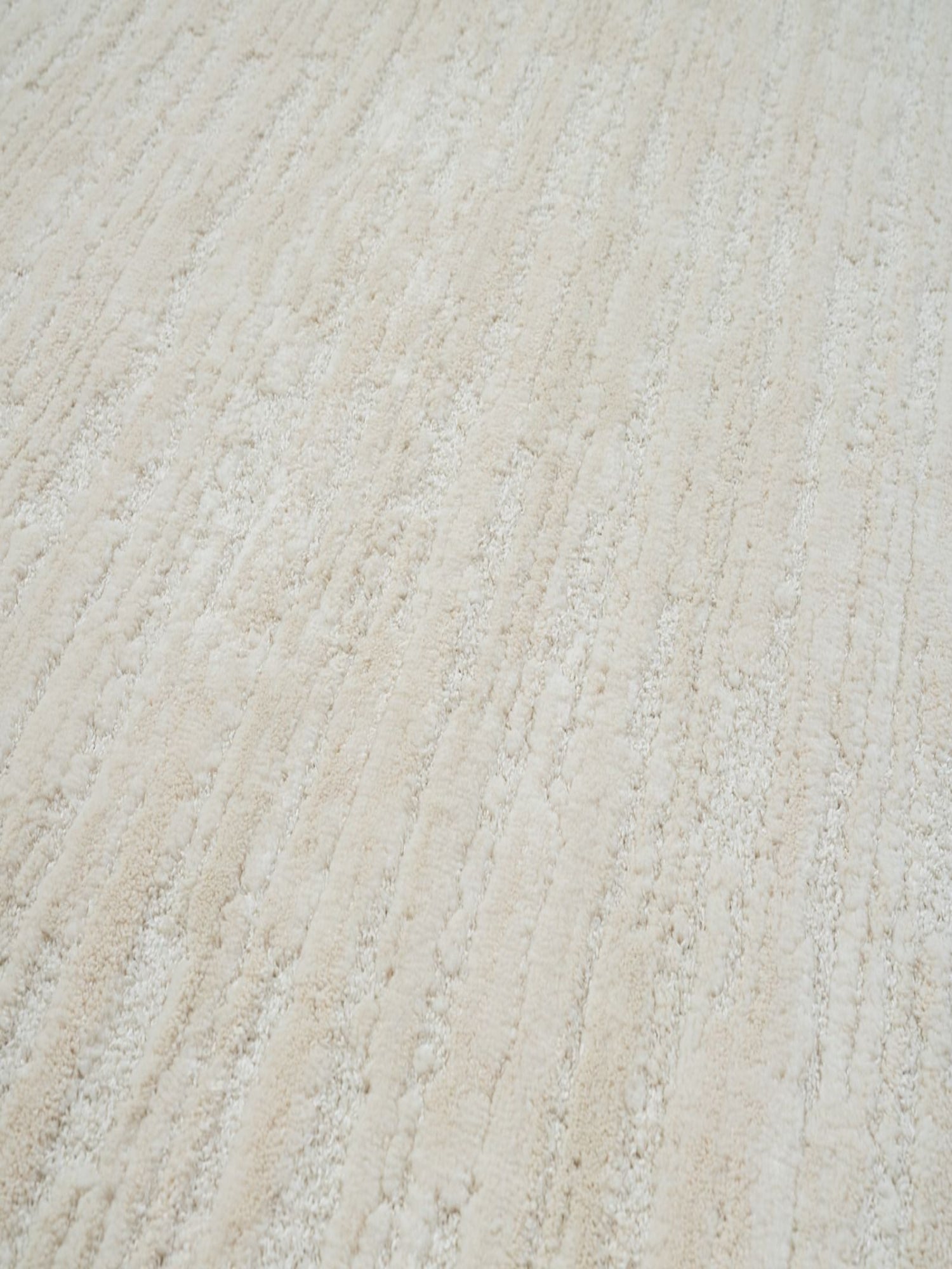 Liva – Carpet in cream